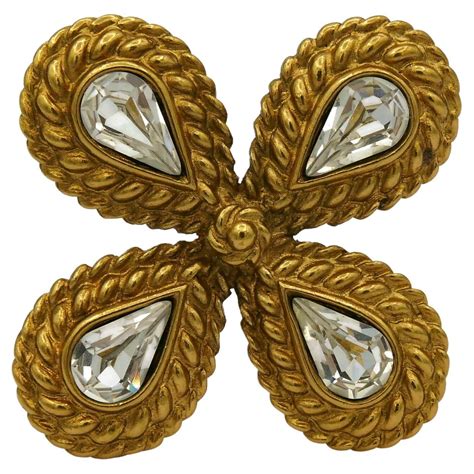 ysl brosje|yves saint laurent brooch.